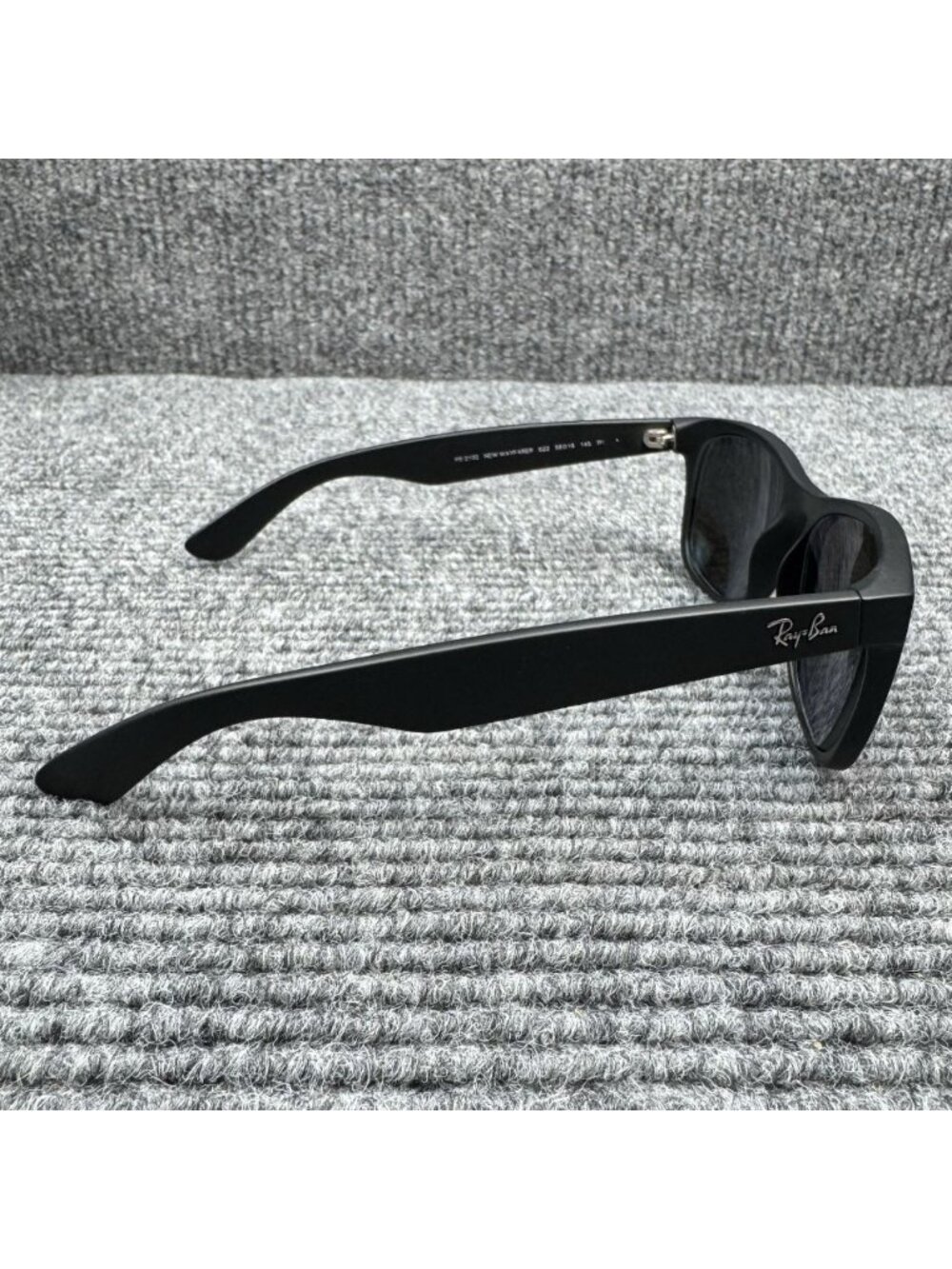 Ray-Ban New Wayfarer FRAMES ONLY RB2132 622 58-18-145 Black Sunglasses Italy - Picture 5 of 11